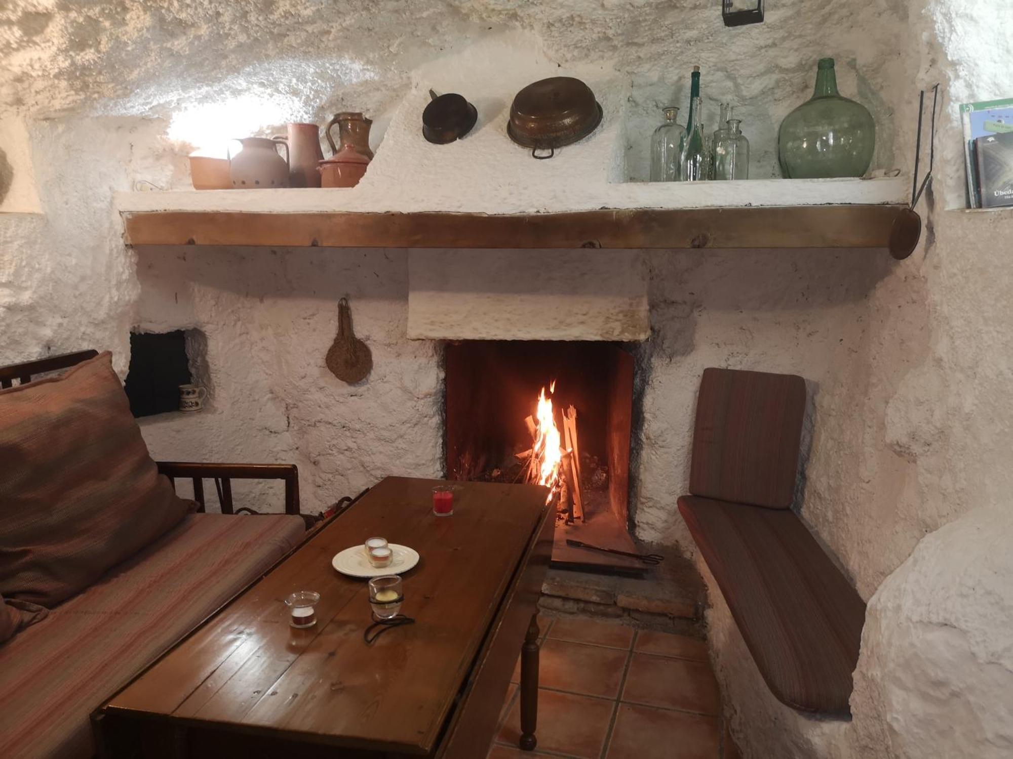 Cueva El Parral Guest House Pegalajar Luaran gambar