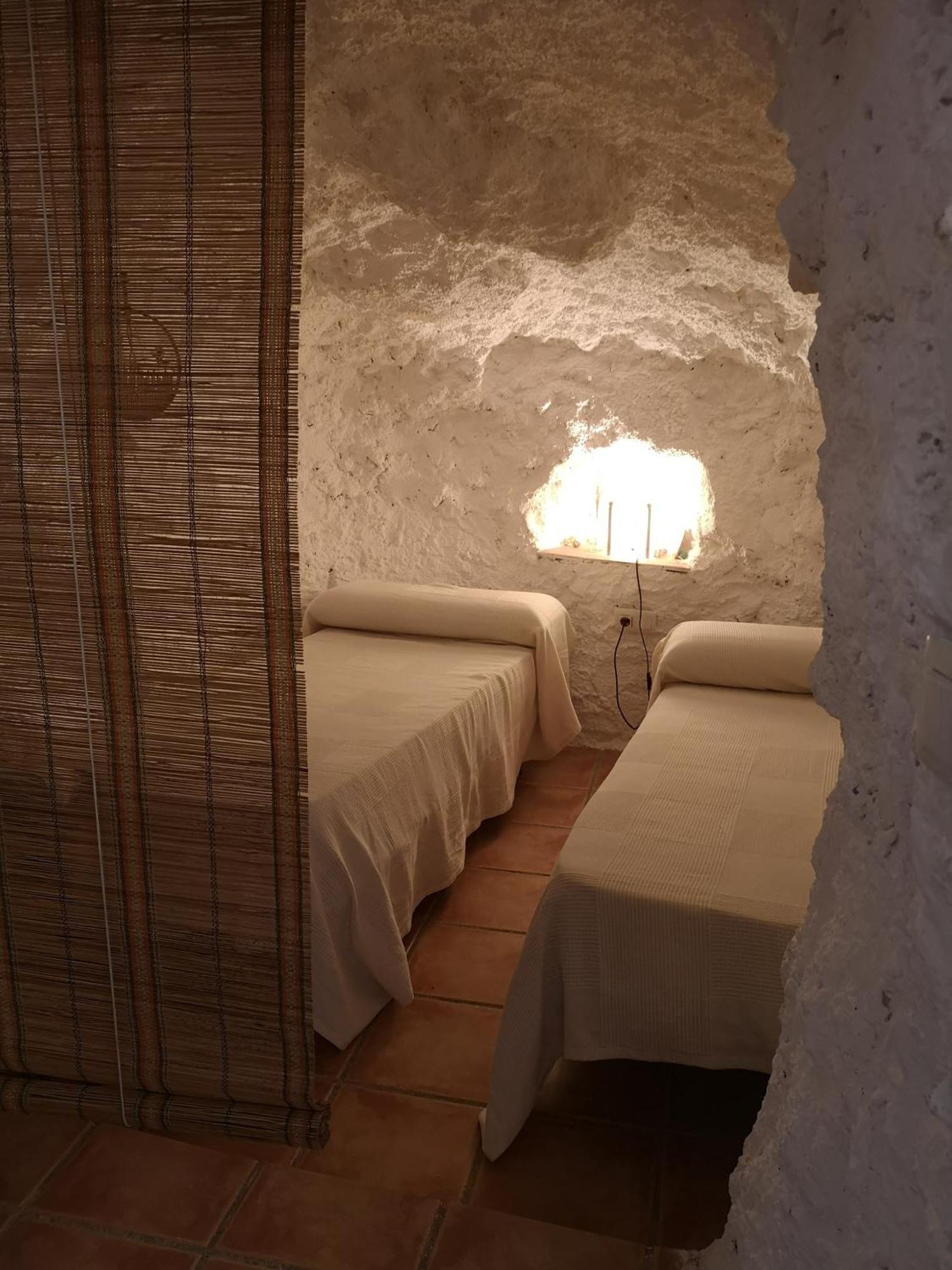 Cueva El Parral Guest House Pegalajar Luaran gambar