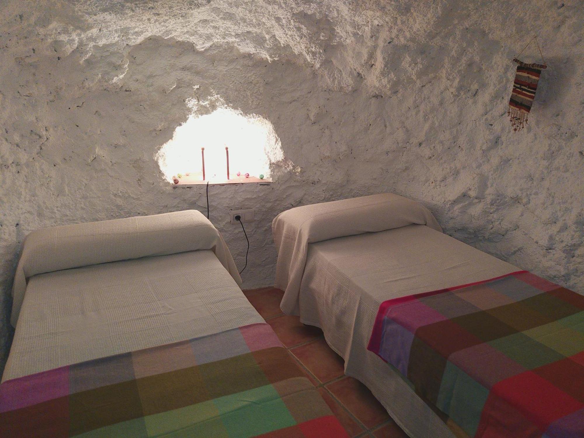 Cueva El Parral Guest House Pegalajar Luaran gambar